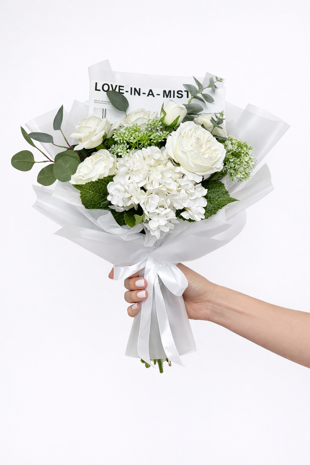 Быстро сборная упаковка в пленке. Форма №2 Коллекция "ГЛАМУР". Цвет: МАТОВАЯ пленка с БЕЛЫМ тишью. размер букета: h-50