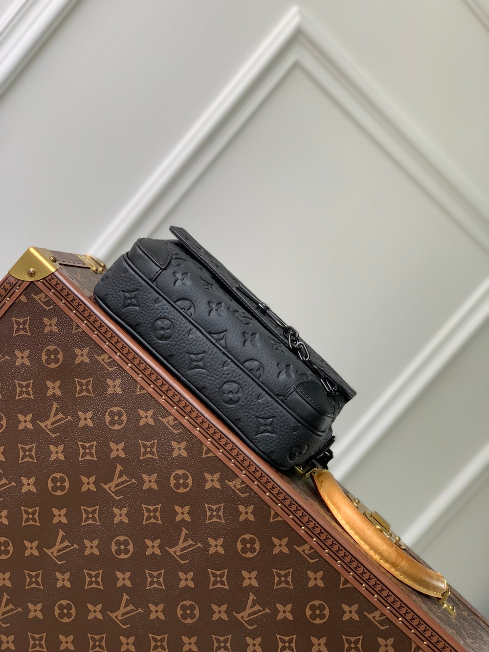 Louis Vuitton Steamer Messenger Bag