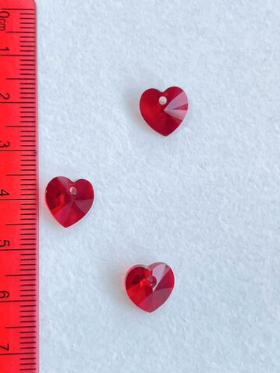 6228-10-siam Кристалл "Сердечко" 10 мм, красный