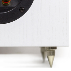 Radiotehnika Vita 2.06 White Ash трехполосная напольная акустика