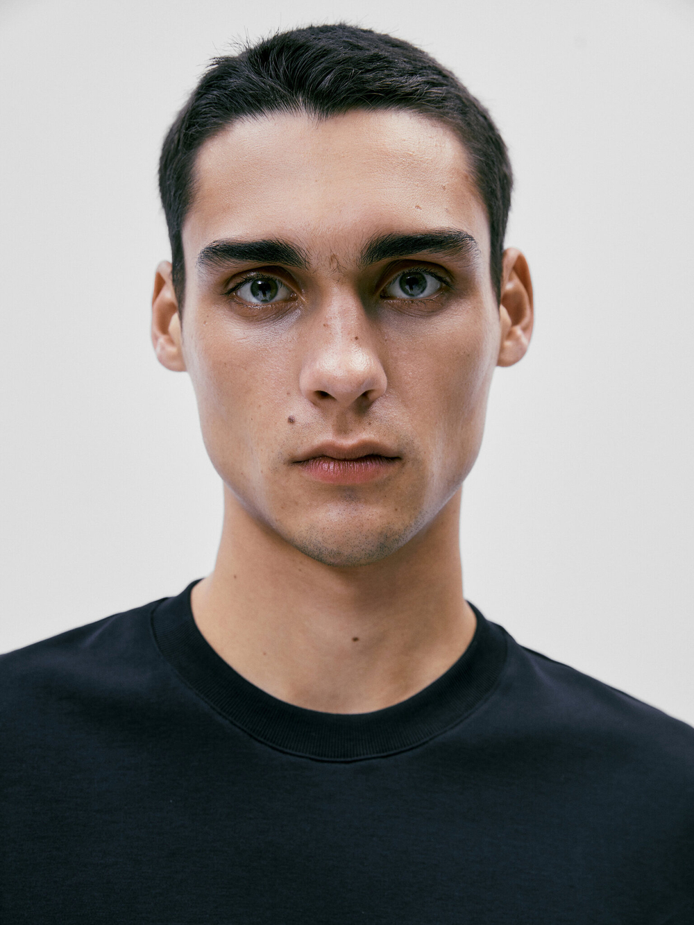 Massimo Dutti ФУТБОЛКА С КРУГЛЫМ ВЫРЕЗОМ, ЧЕРНЫЙ