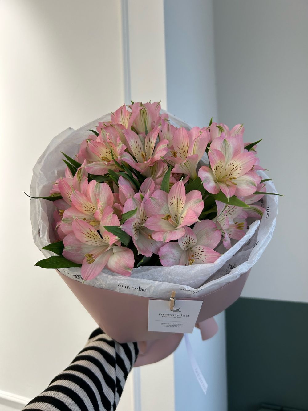 Букет из альстромерии в нежно розовом оттенке