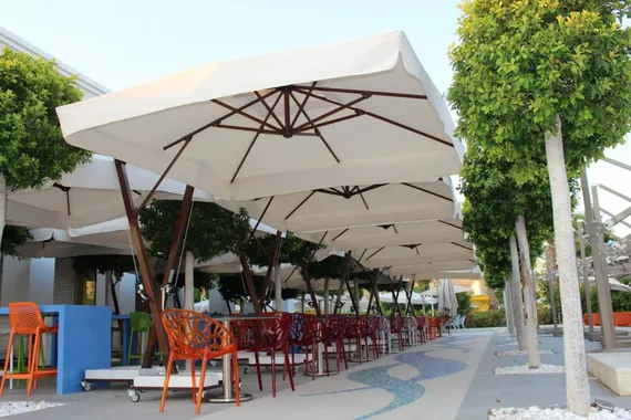 Зонт для кафе профессиональный Banana, 300х300 см