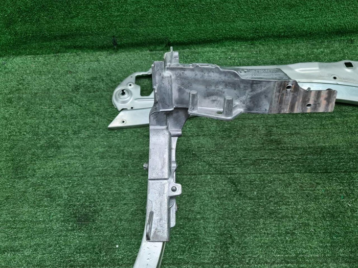 Телевизор Mercedes E W213 (2016-2023)