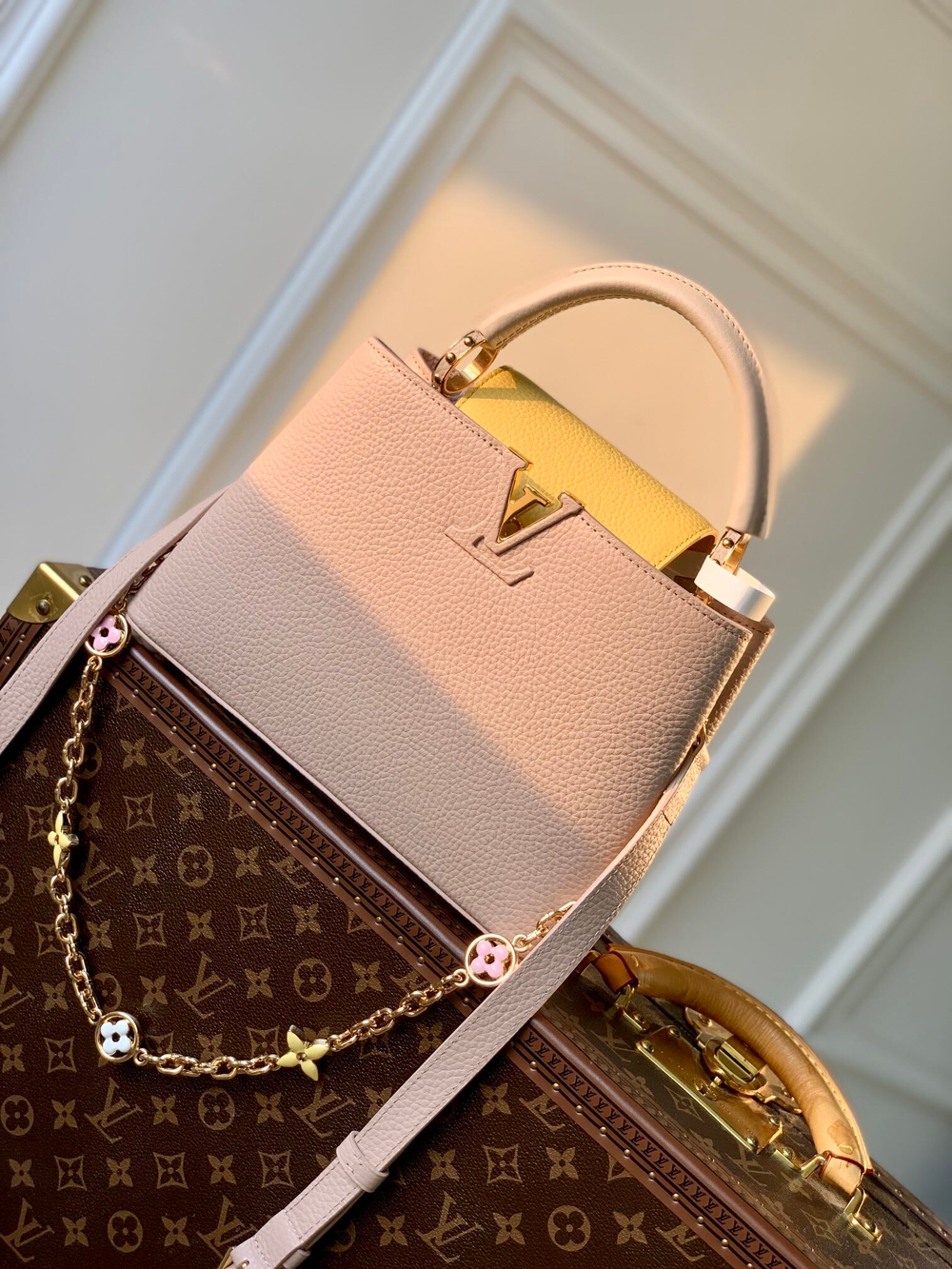 Louis Vuitton Capucines BB