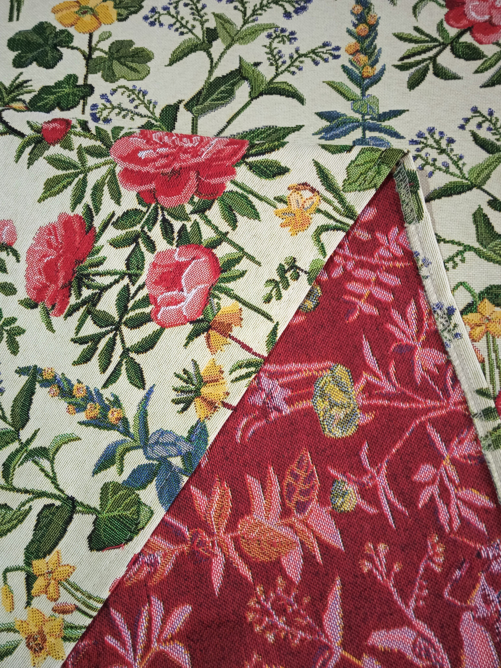 Покрывало гобеленовое Цветочный сад 1,5-спальный (150х200)