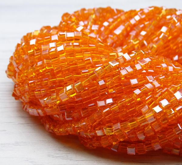 БВ007ДС3 Хрустальные бусины квадратные, цвет: оранжевый AB прозрачный, 3 мм, кол-во: 63-65 шт.