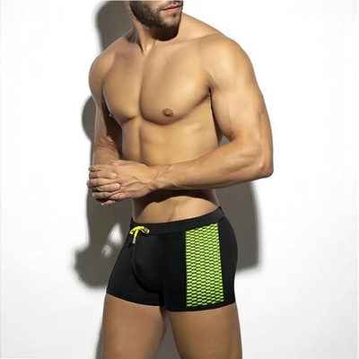 Черные мужские плавки-боксеры с принтованными вставками по бокам (Размер: XL) (Цвет: черный)