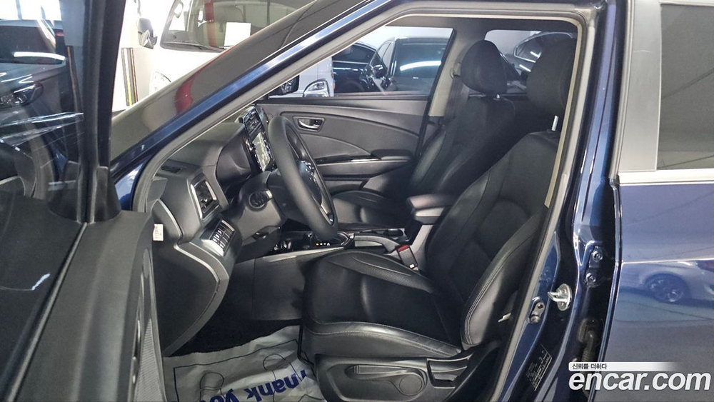 KG Mobility (Ssangyong) Very New Tivoli Бензин 1.5 2WD (05.2020)