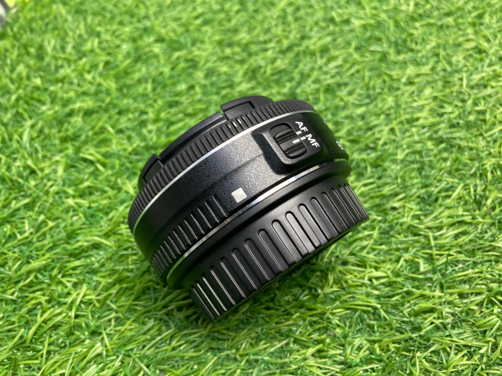 Canon EF-S 24mm 2.8 STM