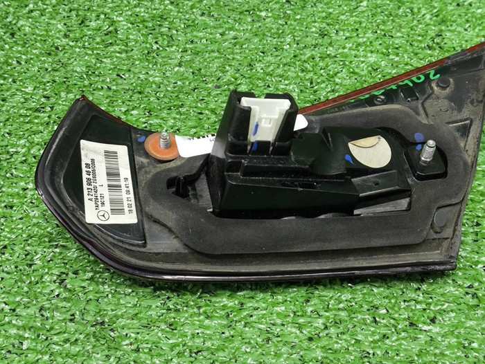 Фонарь левый внутренний Mercedes E W213 (20-23)