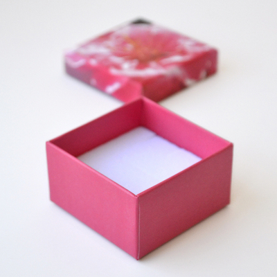 Футляр картонный "Романтика.Сакура №16", 60х60х34 мм