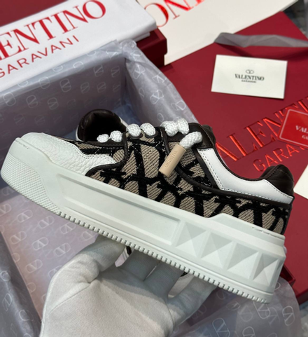 Кеды Valentino