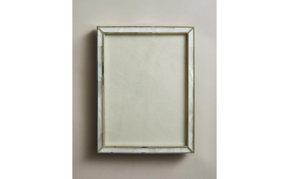 Zara Home Фоторамка из стекла, цвет белый, 19 см · 4375/045
