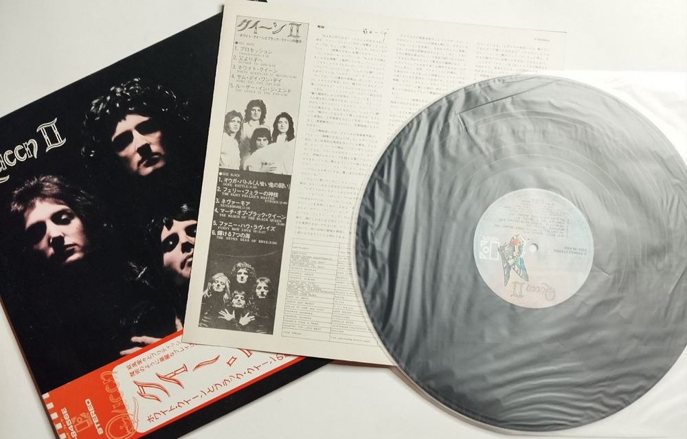 Винтажная виниловая пластинка LP Queen II (Japan 1974) (Obi)