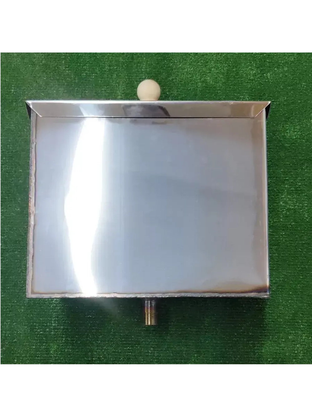 Бак расширительный открытого типа