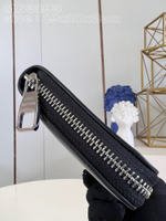 Louis Vuitton Zippy Wallet