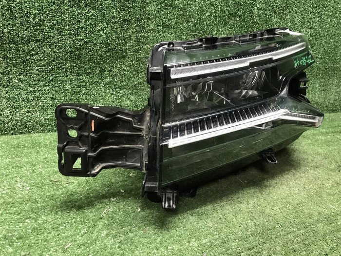 Фара левая Citroen C5 Aircross (2022-н.в.) LED