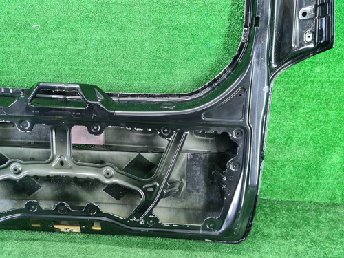 Крышка багажника Mercedes V W447 (2014-н.в.)