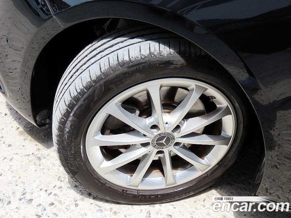 Mercedes-Benz A-Class W177 A220 Sedan (08.2020)