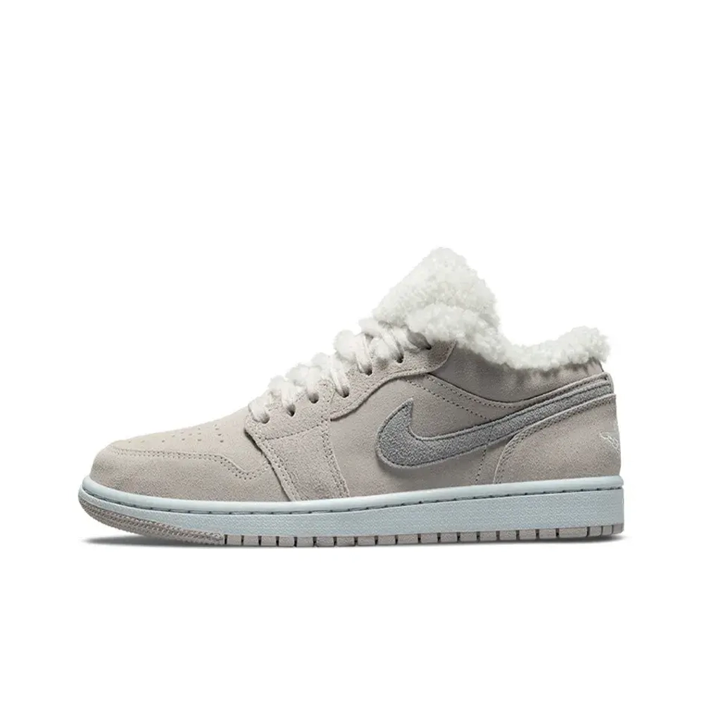 Женские кроссовки Air Jordan 1 Low SE 'Sherpa Fleece' DO0750-002