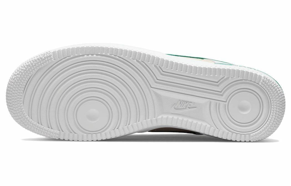 Кроссовки Nike Air Force 1 Low '07 Lv8 Emb