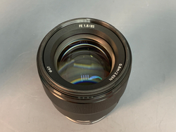 Sony FE 85mm 1.8 SEL85F18
