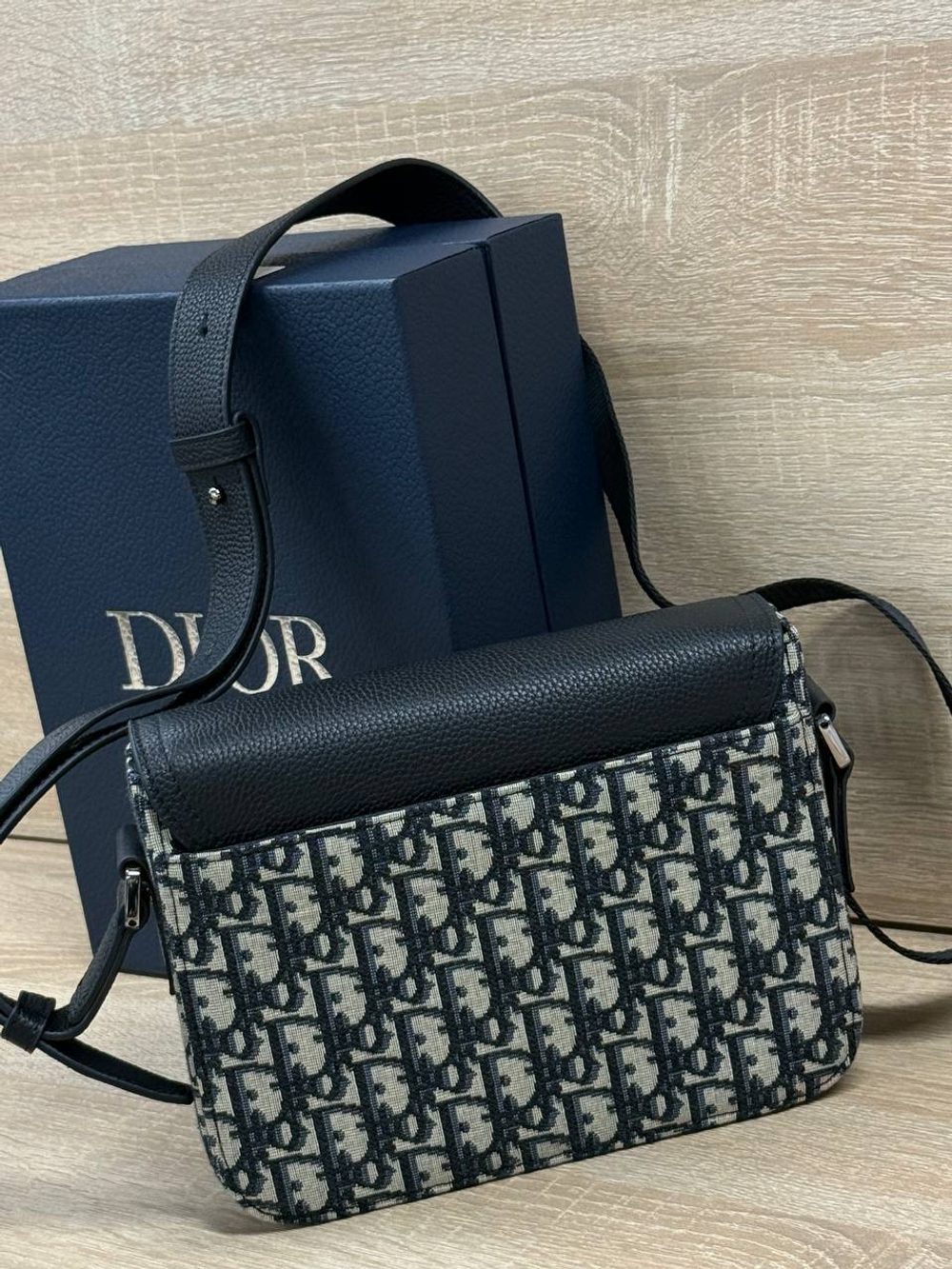 Сумка-мессенджер Dior