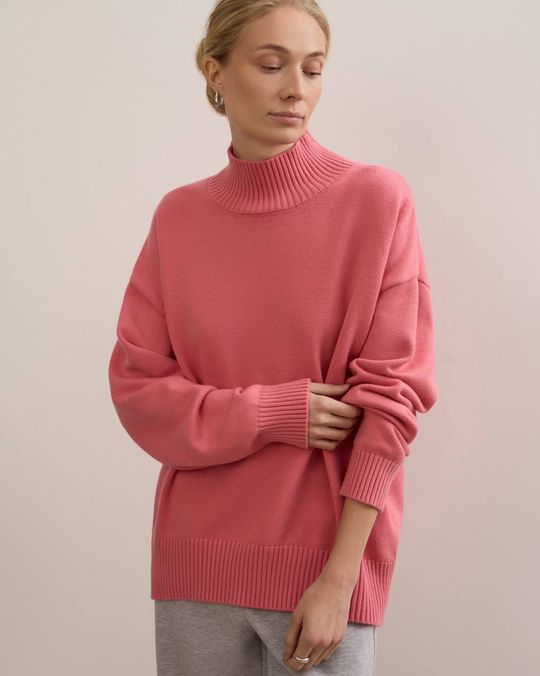 Свитер с высокой горловиной BT