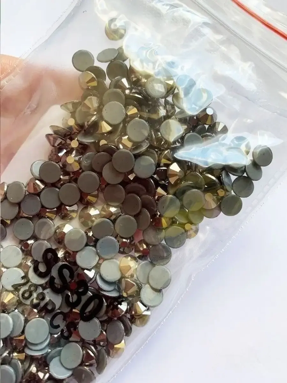 Стразы термоклеевые стекло Hematite ss30