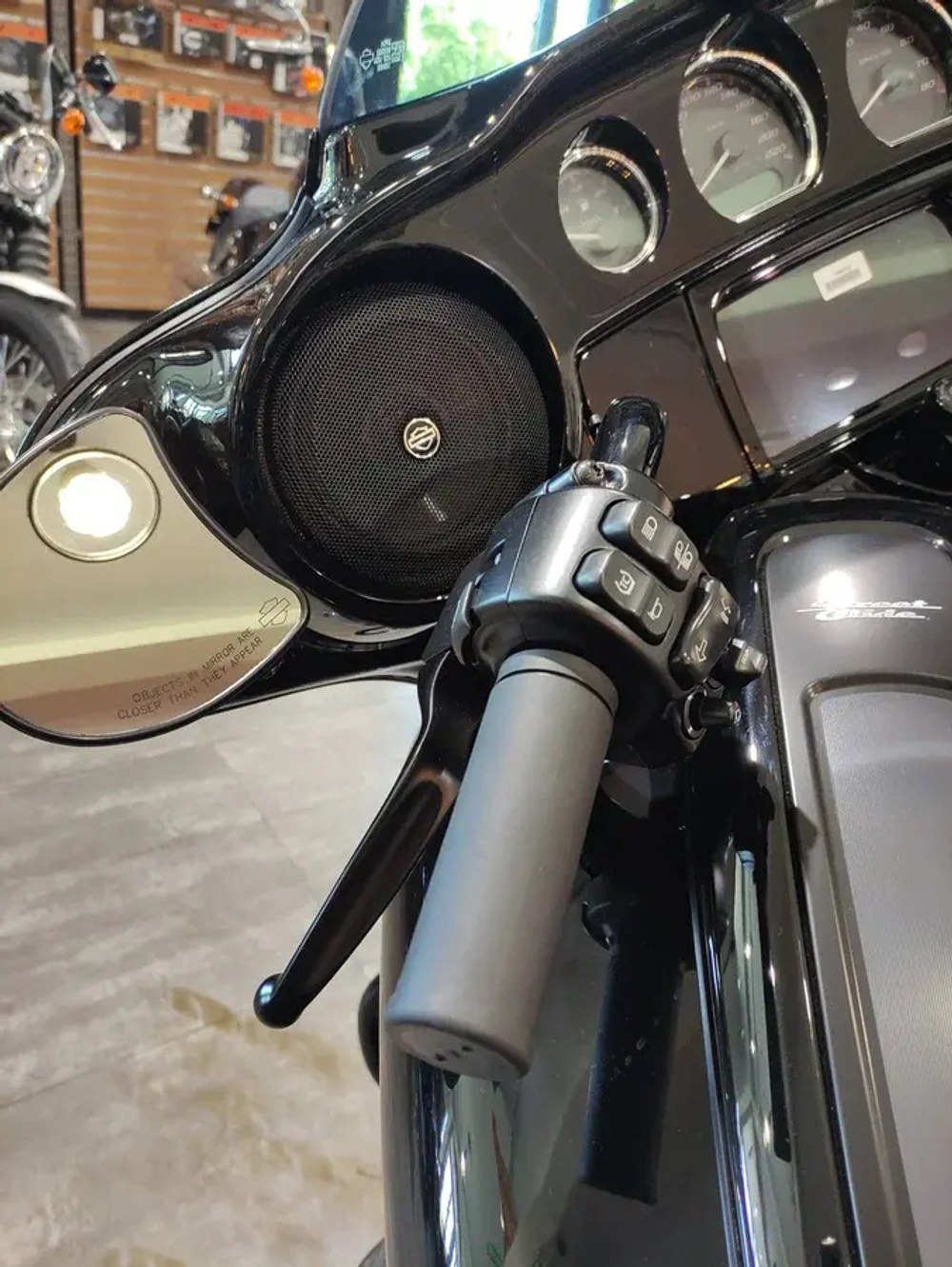 Harley-Davidson STREET GLIDE ST Black
