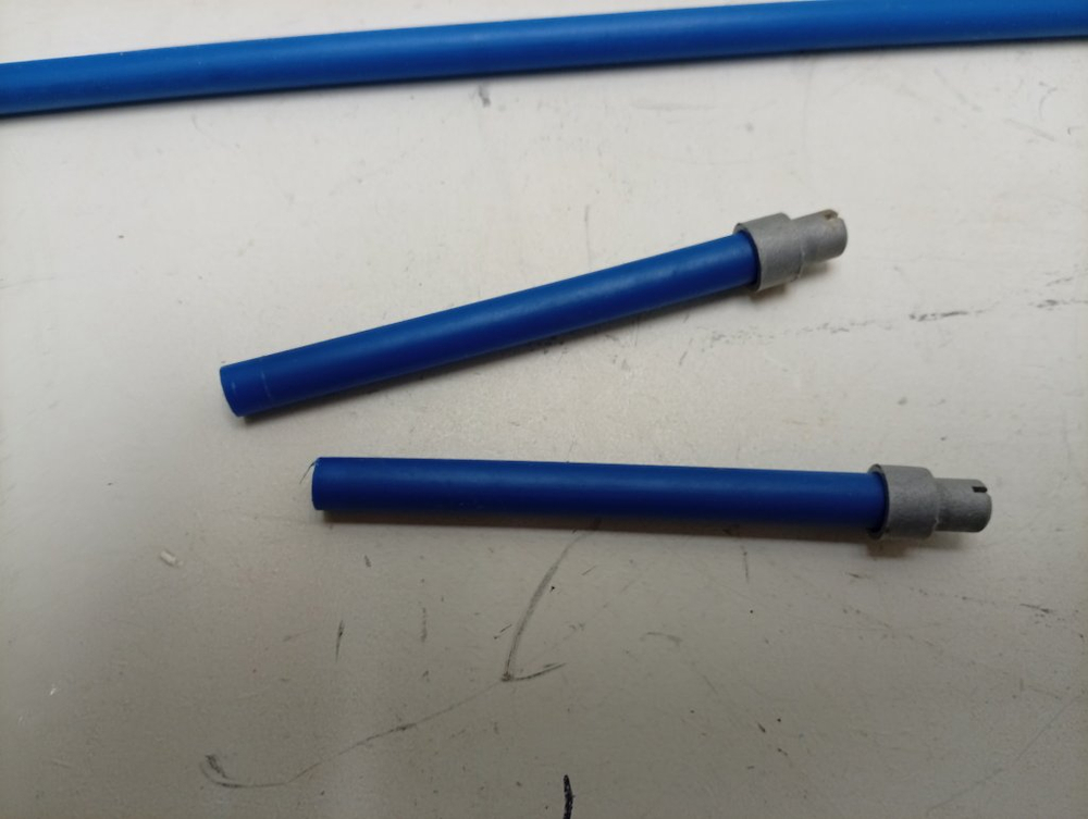 DIS5831 ктп4 Пластиковые элементы посудомоечной машины Beko DIS5831 б/у