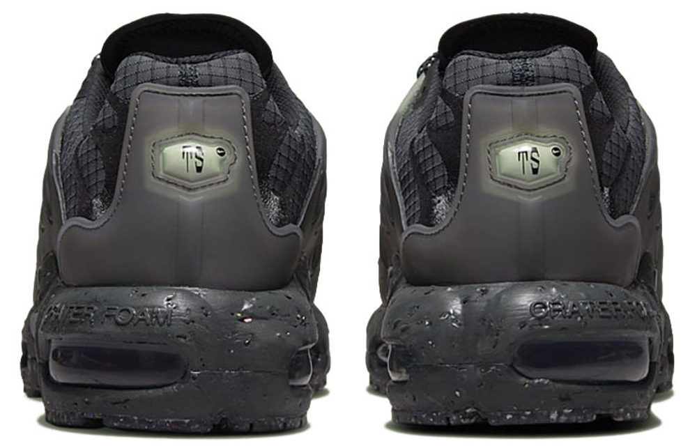 Кроссовки Nike Air Max Plus