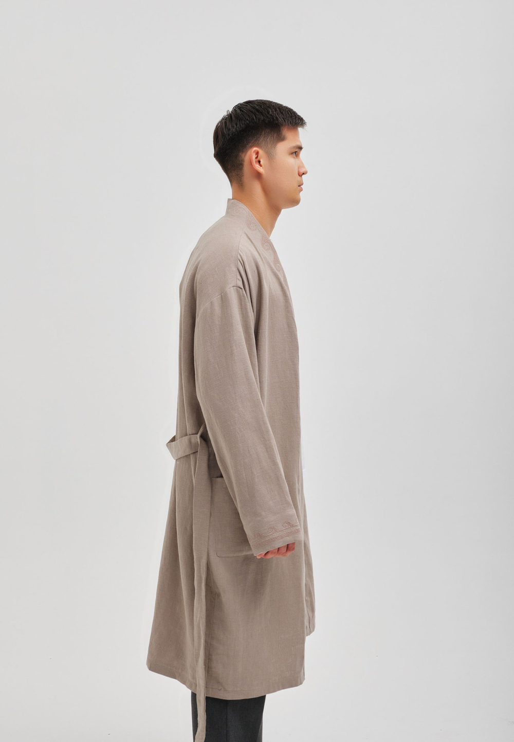 Шапан льняной длинный OYU TOLQYN DARK BEIGE