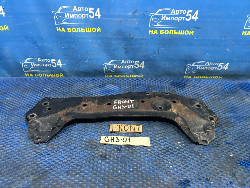 Балка передняя поперечная Honda HR-V 2000