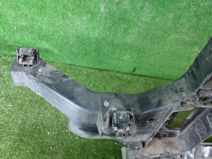 Телевизор Genesis GV70 (2020-н.в.)