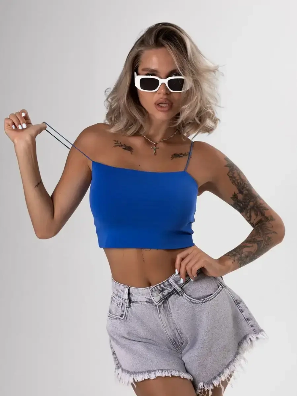 Спортивный кроп топ укороченный под пиджак