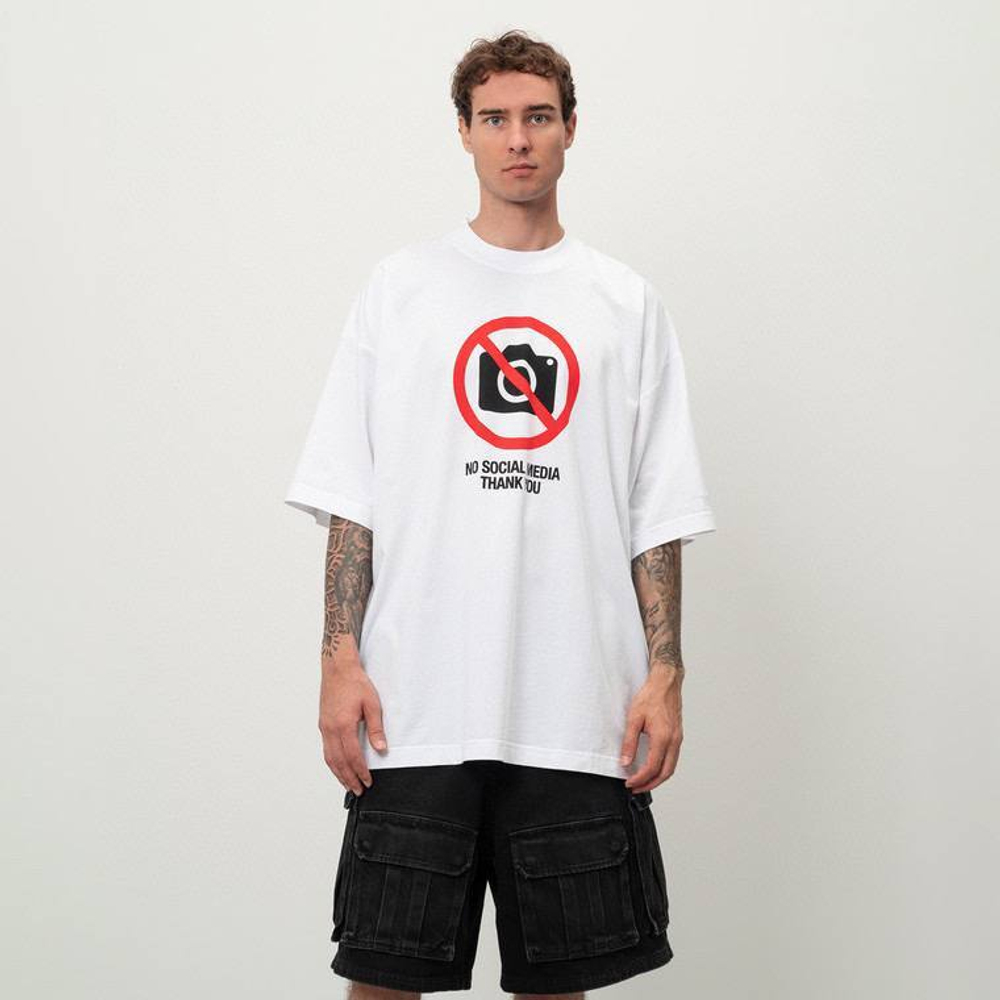 Футболка Vetements