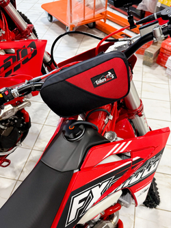 Сумка на руль цвет КРАСНЫЙ