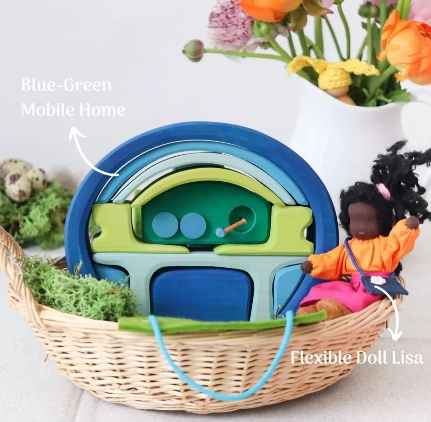 Такой компактный домик, а сколько в себя он вмещает