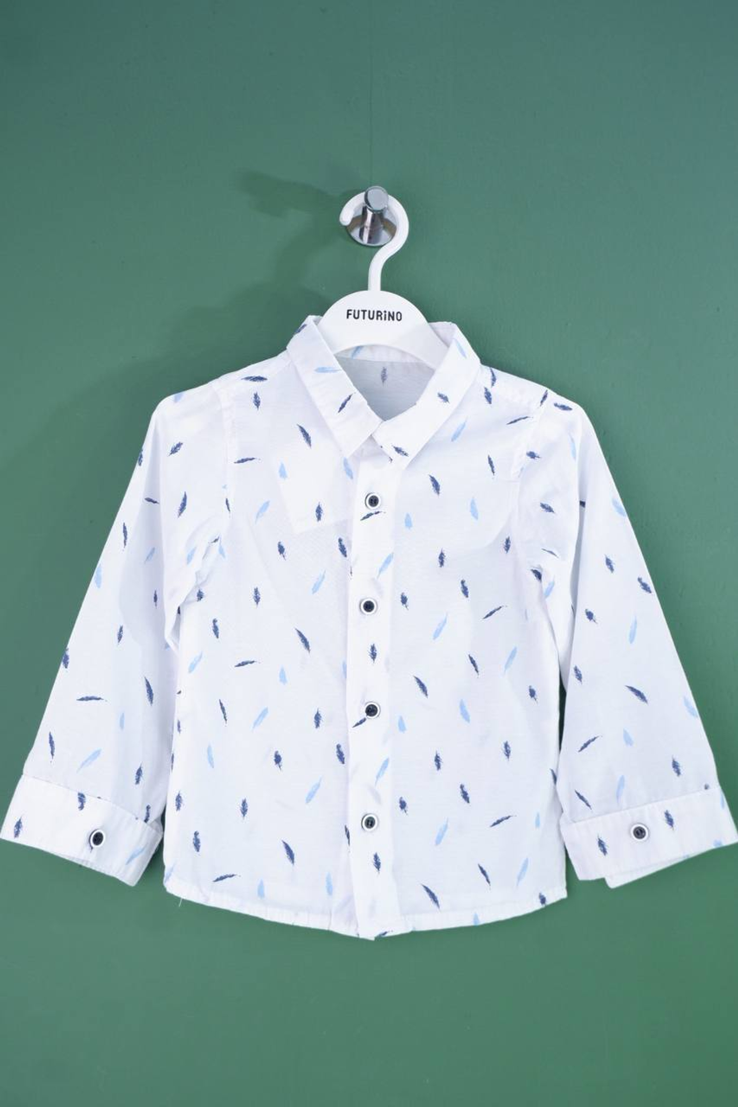 50 новинок понедельника: Uniqlo, Lime, Bershka, Behcetti, Froggy и другие бренды