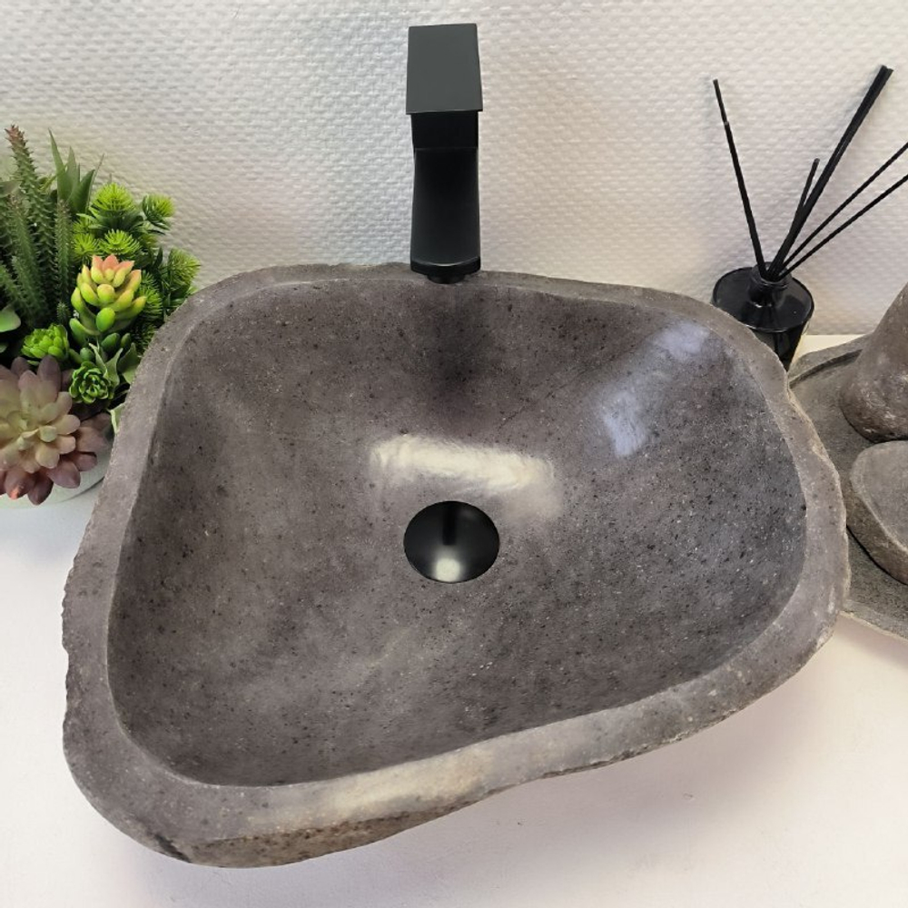 Раковина из речного камня RS-63341 (42*39*15) 0122