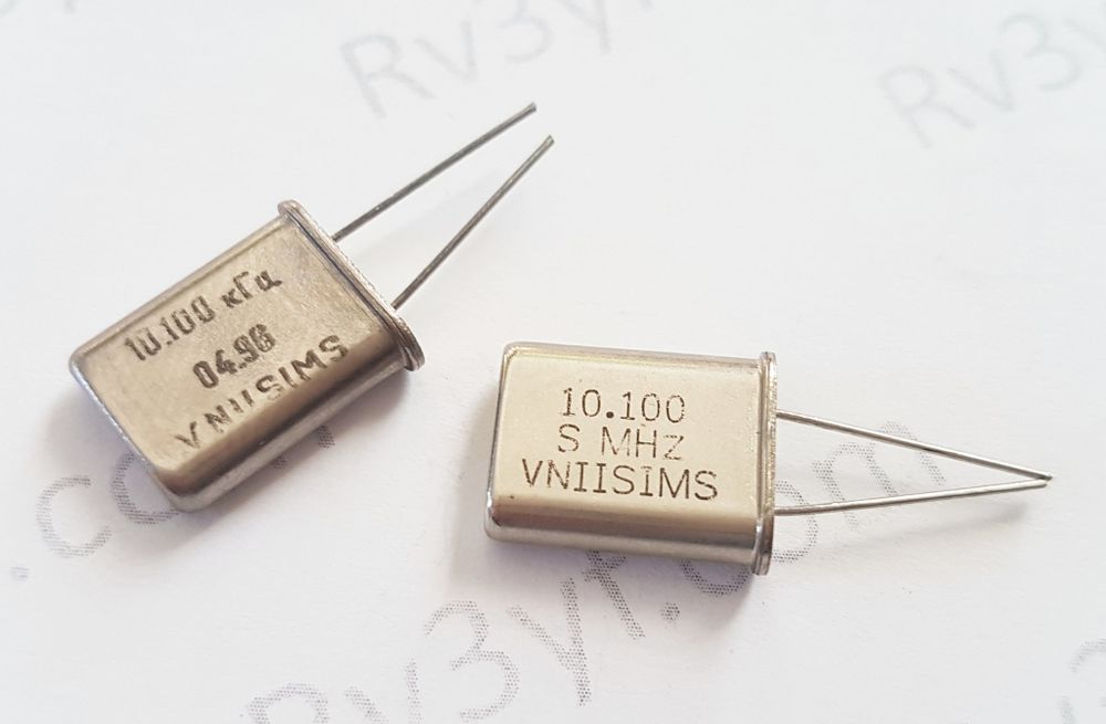 Кварц 10,100 МГц  Б2 (РК379М, HC49U, МА, КА)