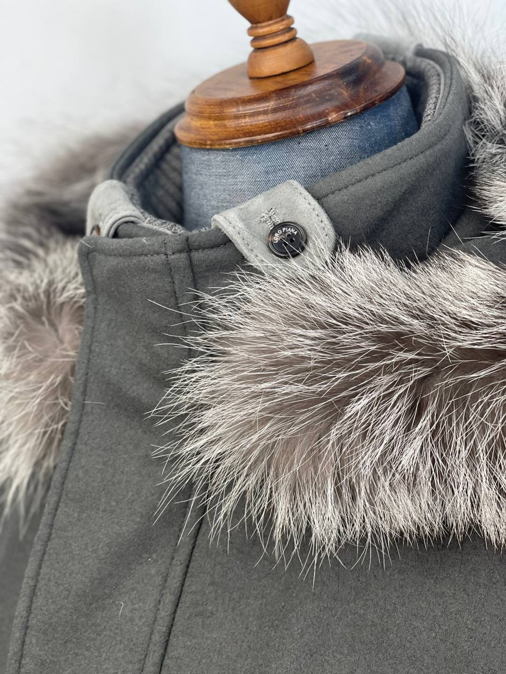 Кашемировая куртка Loro Piana