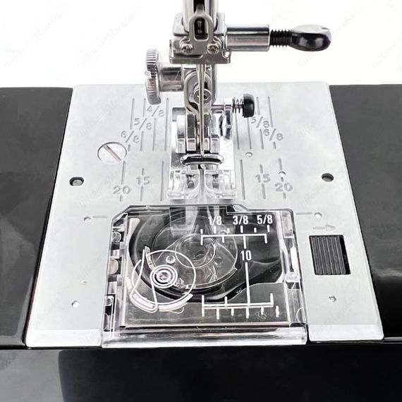 Швейная машина Janome HD5000 Black Edition
