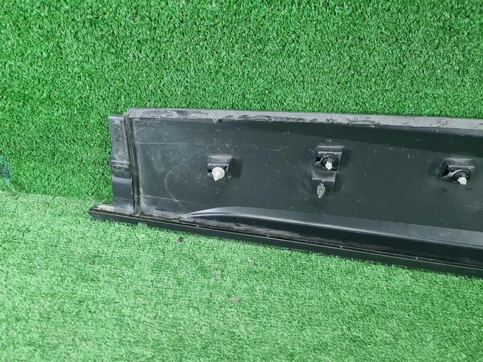 Накладка двери задняя левая VW ID.6 (2021-н.в.)