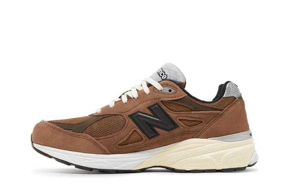 Кроссовки Jjjjound X New Balance Nb 990 V3 "Montreal"