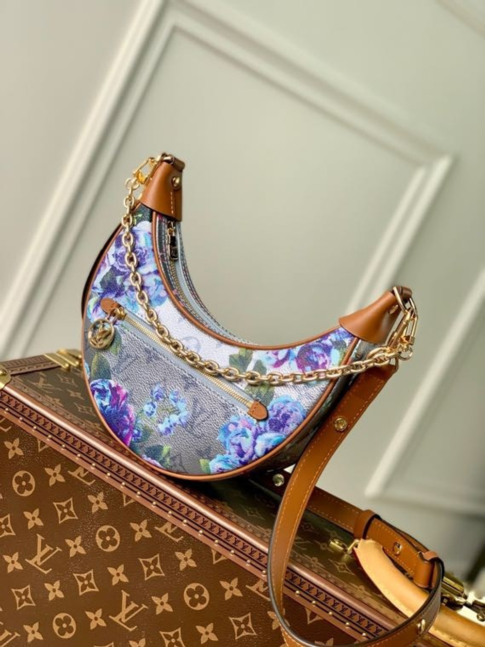 Louis Vuitton Loop
