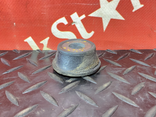 Втулка переднего стабилизатора