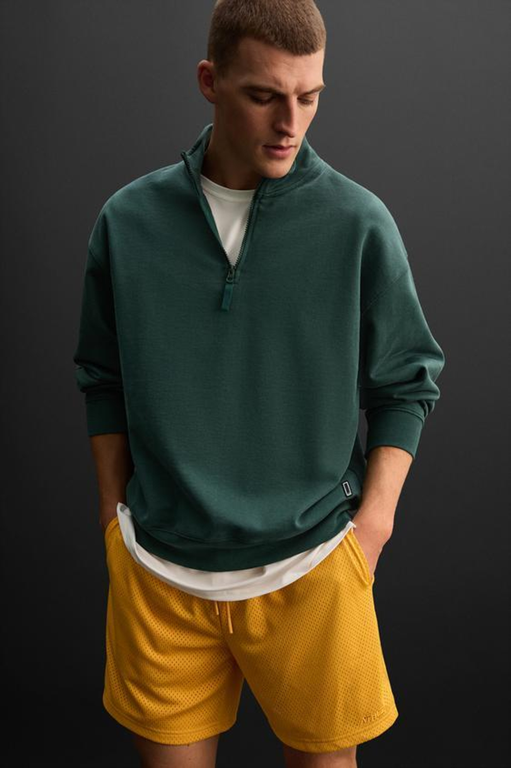 ZARA ШОРТЫ ИЗ СЕТЧАТОЙ ТКАНИ, ЖЕЛТЫЙ